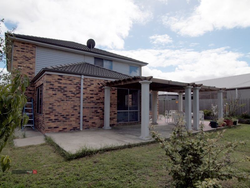 3 Devaney Avenue, Lynbrook VIC 3975