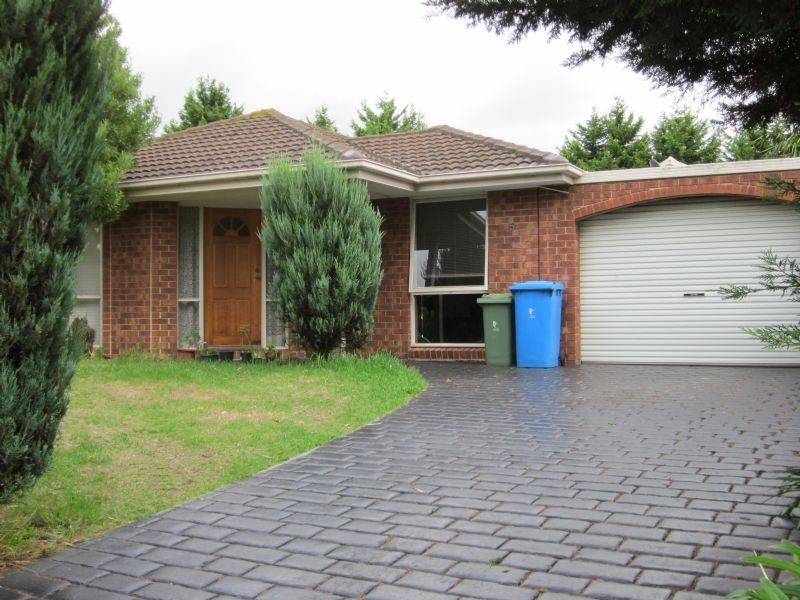 5 Greenhill Rise, Hampton Park VIC 3976