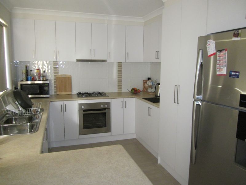 72 Greenvalley Crescent, Hampton Park VIC 3976