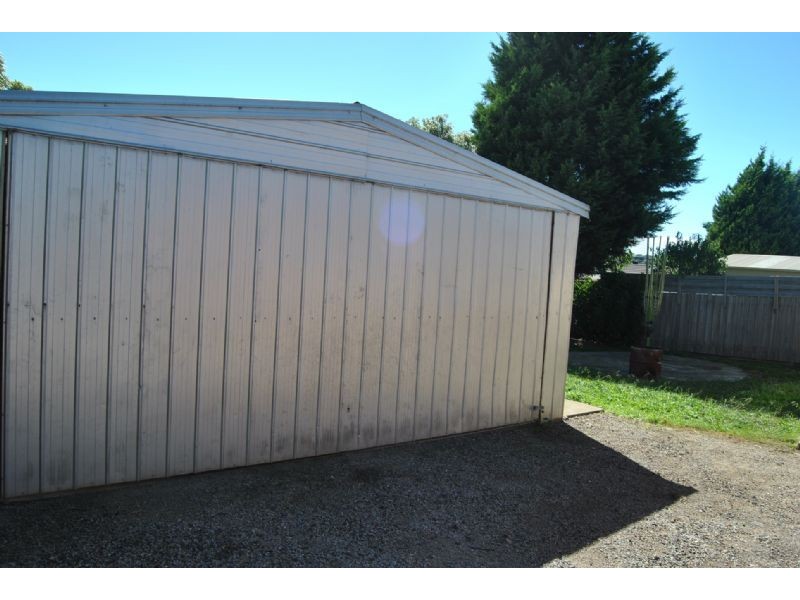 21 Ralph Crescent, Hampton Park VIC 3976