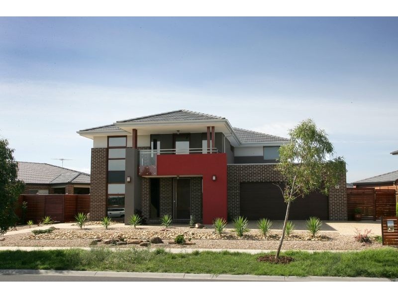 28 Freshwater Boulevard, Lyndhurst VIC 3975