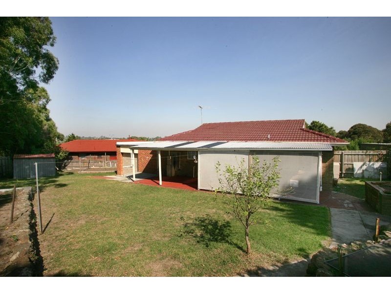 2 Urquhart Court, Hampton Park VIC 3976