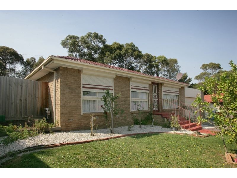 2 Urquhart Court, Hampton Park VIC 3976