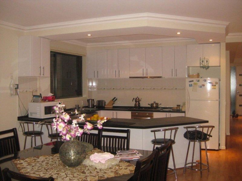 2 Charlwood Close, Lynbrook VIC 3975