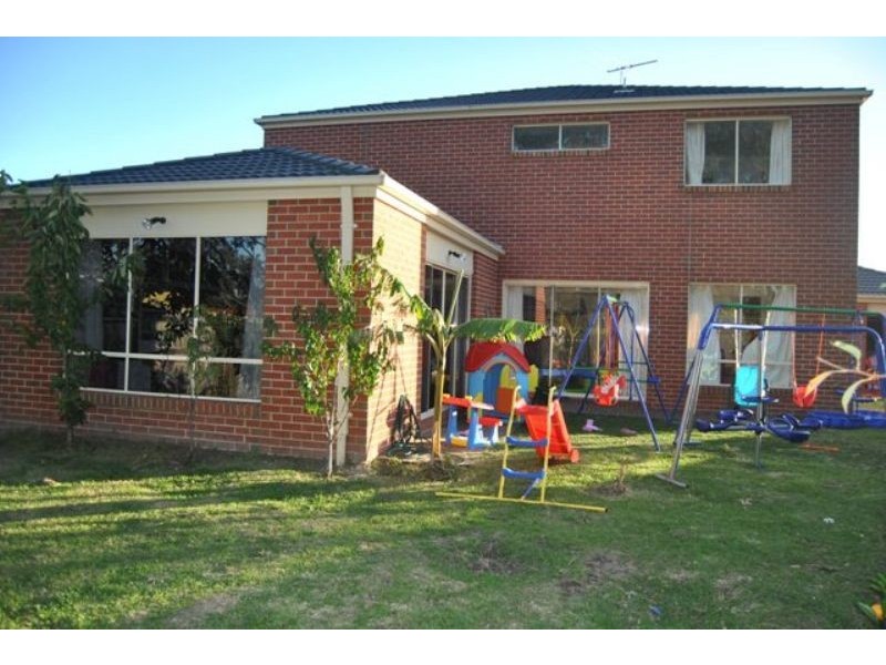 14 Watergum Avenue, Lyndhurst VIC 3975