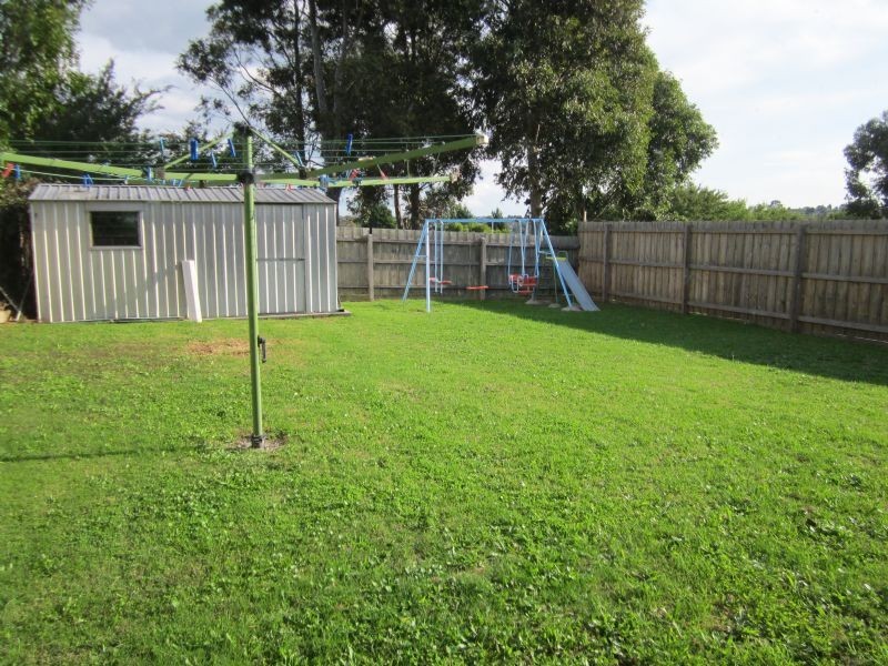18 The Ridge, Hampton Park VIC 3976