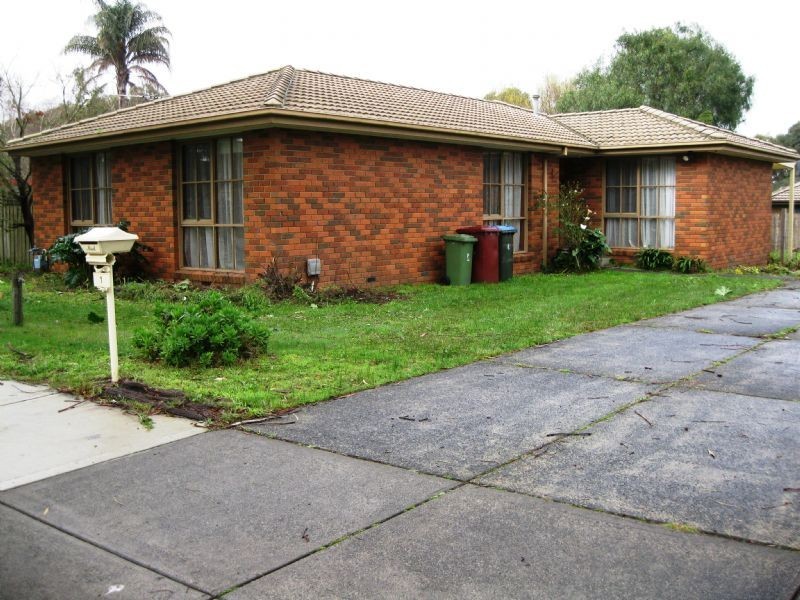1 Coolabah Grove, Berwick VIC 3806