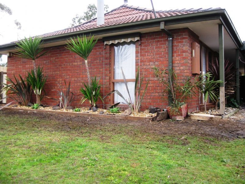 27 Sarah Place, Hampton Park VIC 3976