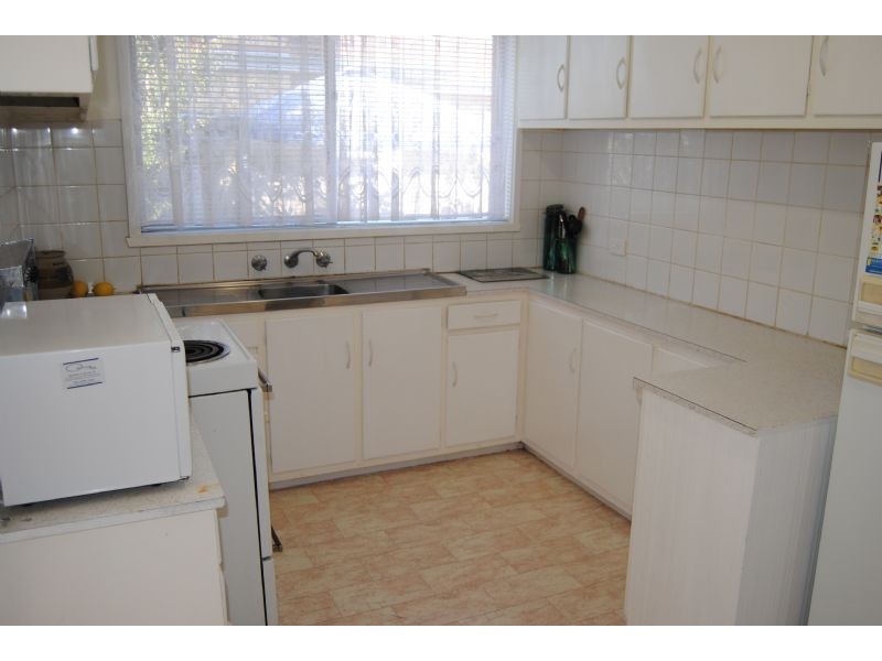 111 Fordholm Road, Hampton Park VIC 3976