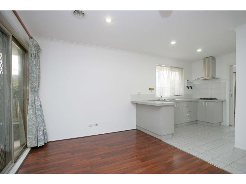 6A Ballina Place, Hampton Park VIC 3976