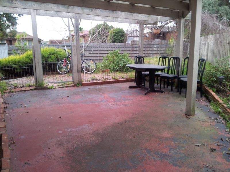 4 Highton Close, Hampton Park VIC 3976