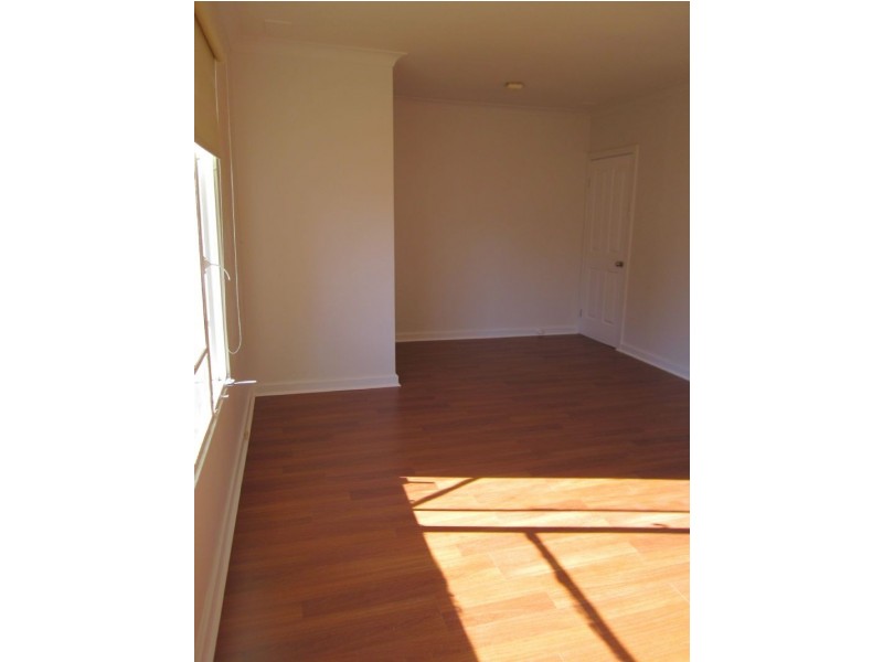 32 Oak Avenue, Doveton VIC 3177