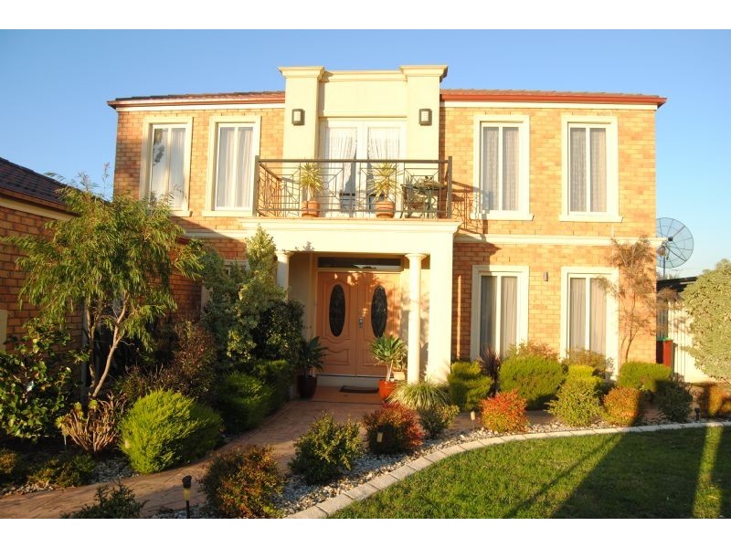 6 Waterbush Crescent, Lyndhurst VIC 3975