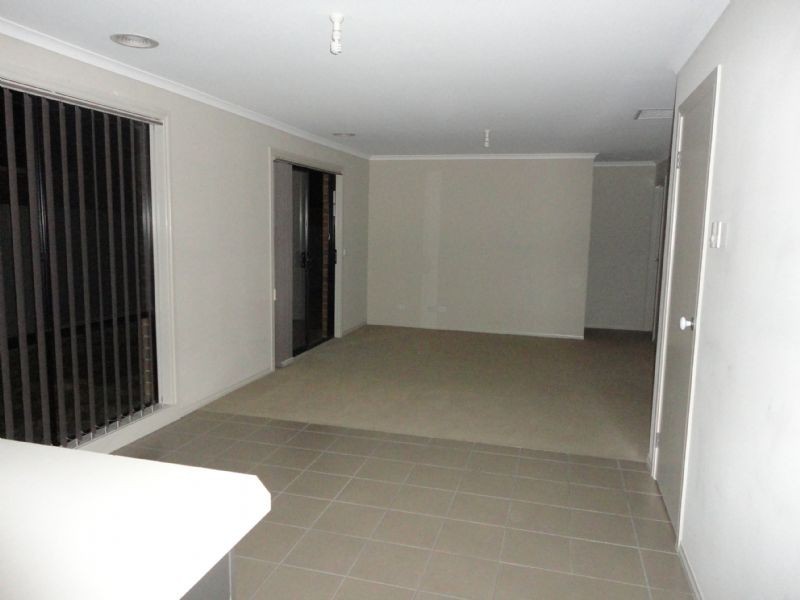 40 Tyndall Street, Cranbourne VIC 3977