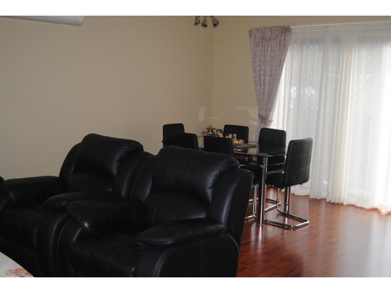 3/73 Somerville Road, Hampton Park VIC 3976