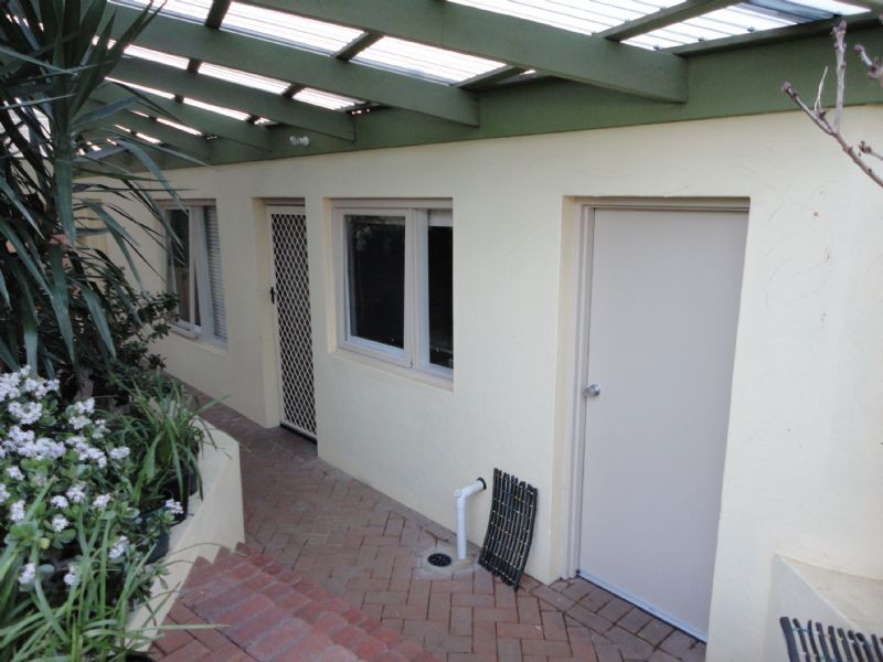 14 Munro Close, Hampton Park VIC 3976