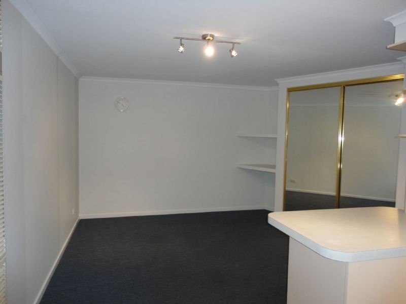 14 Munro Close, Hampton Park VIC 3976