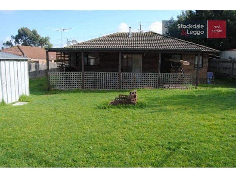 4 Plateau Crescent, Hampton Park VIC 3976