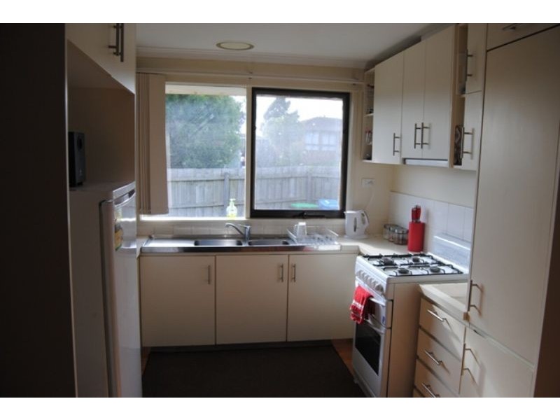 6 Willow Drive, Hampton Park VIC 3976