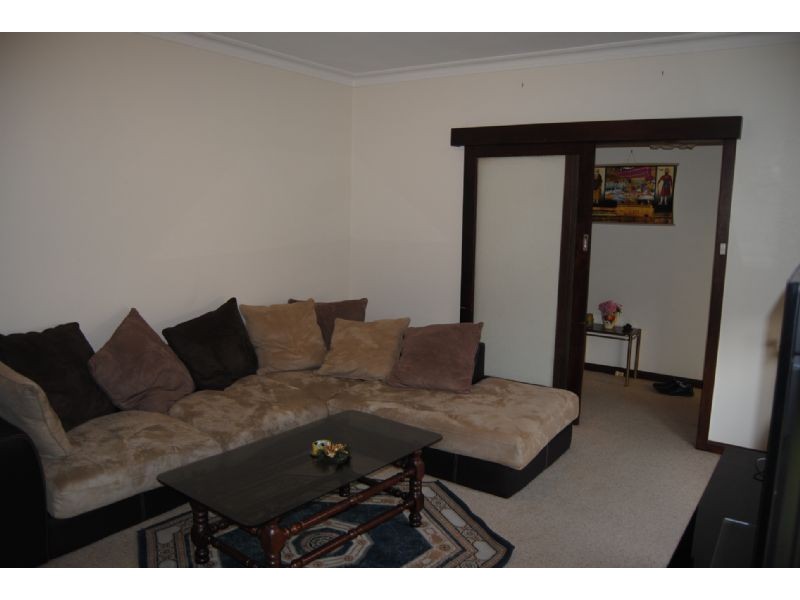 1/73 Somerville Road, Hampton Park VIC 3976