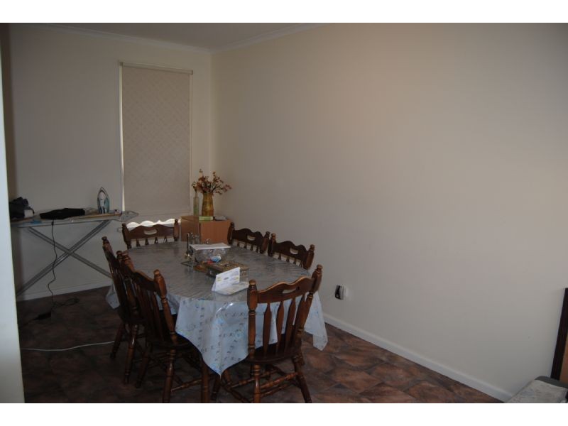 1/73 Somerville Road, Hampton Park VIC 3976