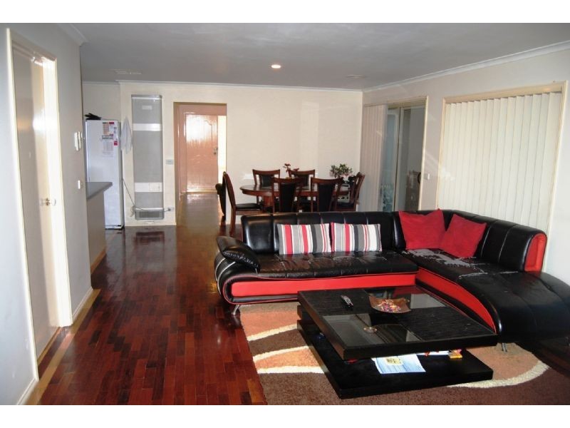 54 Bateman Grove, Hampton Park VIC 3976