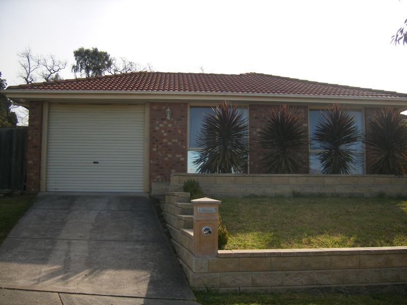 1 Kauri Court, Hampton Park VIC 3976