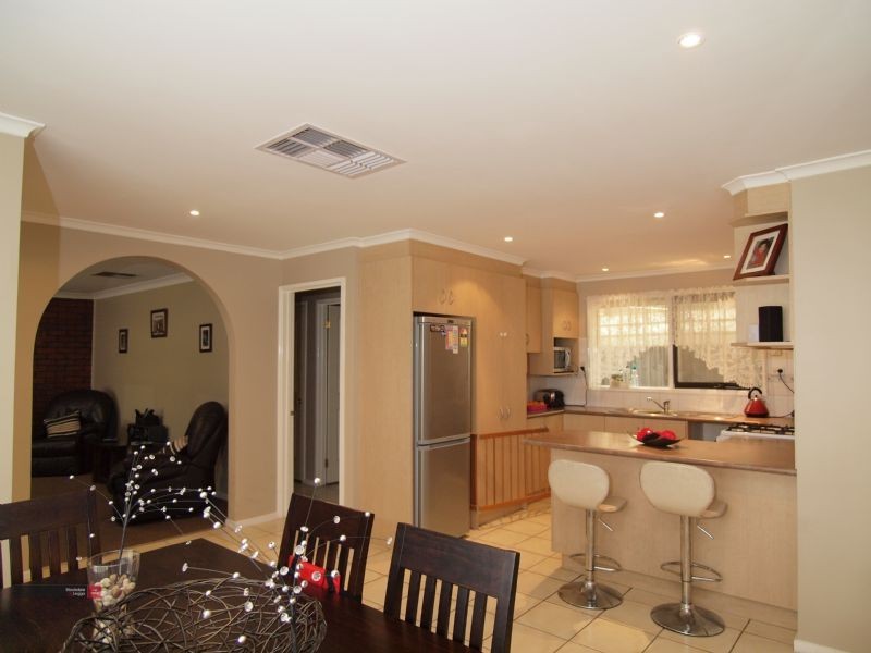 17 Ivan Crescent, Hampton Park VIC 3976