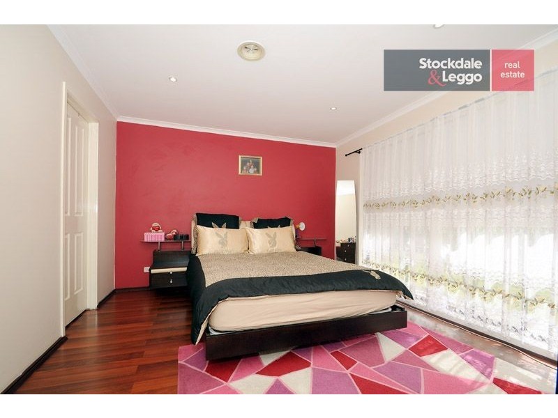 3 General Joshua Drive, Hampton Park VIC 3976