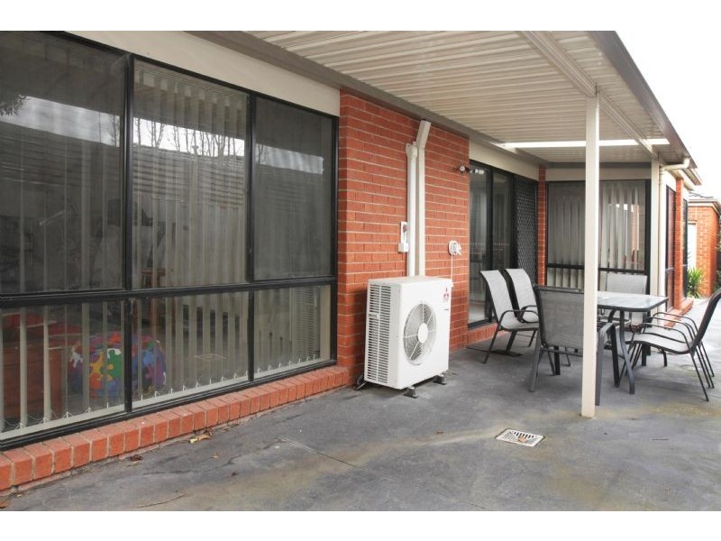 2 Sun Valley Boulevard, Lynbrook VIC 3975