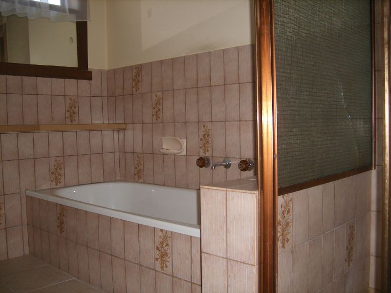 27 Alma Road, Hampton Park VIC 3976