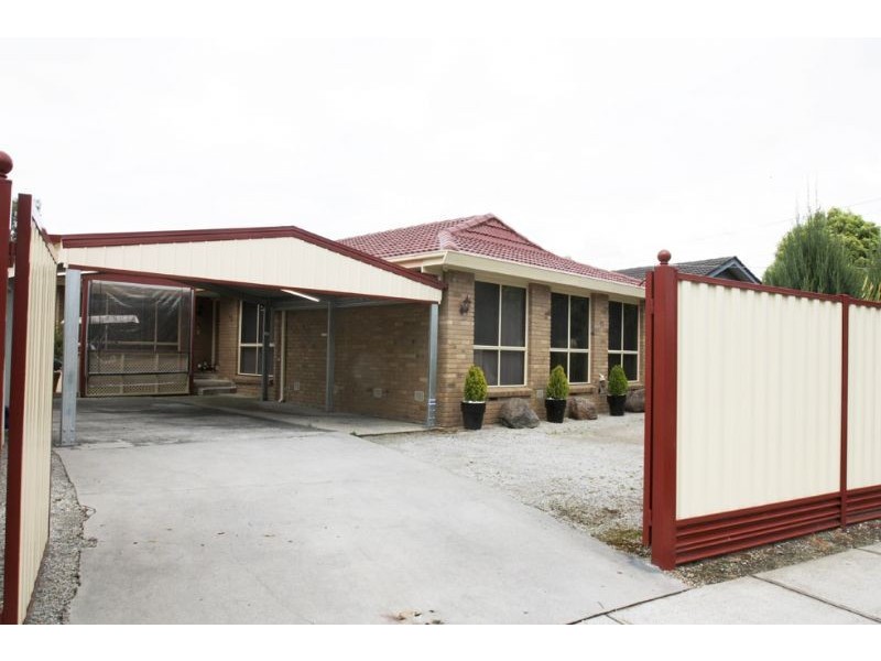 124 Somerville Road, Hampton Park VIC 3976