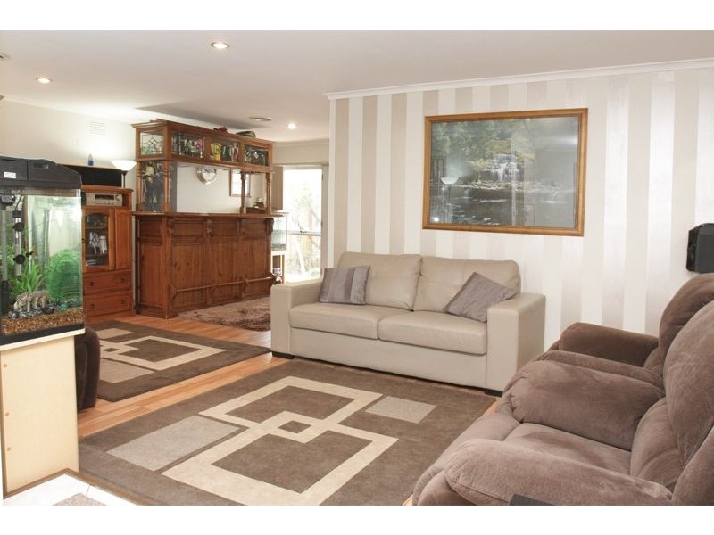 124 Somerville Road, Hampton Park VIC 3976