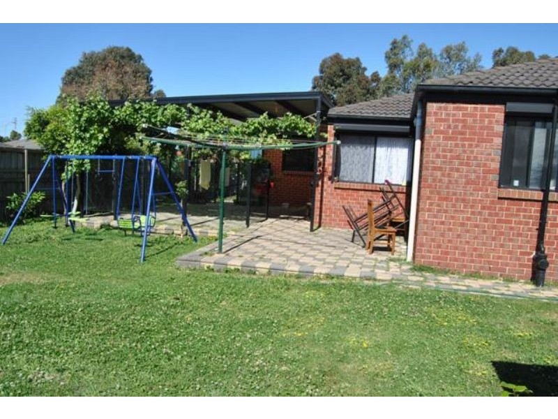 35 Bluegum Way, Hampton Park VIC 3976