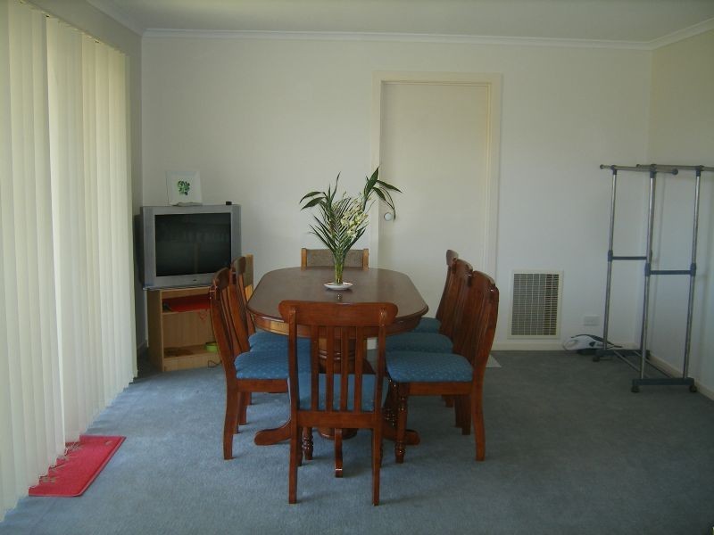 31 Kirkwood Crescent, Hampton Park VIC 3976