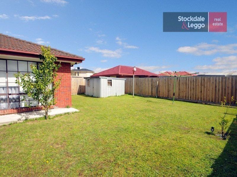 3 General Joshua Drive, Hampton Park VIC 3976