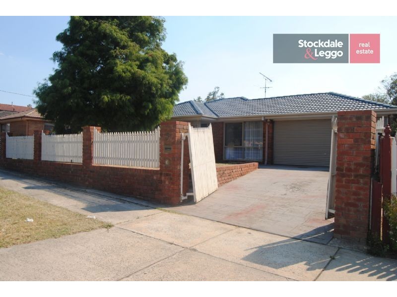 5 Katherine Court, Hampton Park VIC 3976