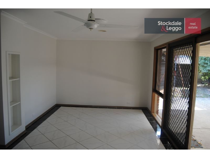 5 Katherine Court, Hampton Park VIC 3976