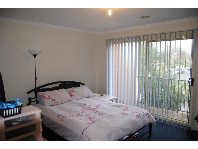 16 Provence Place, Narre Warren South VIC 3805