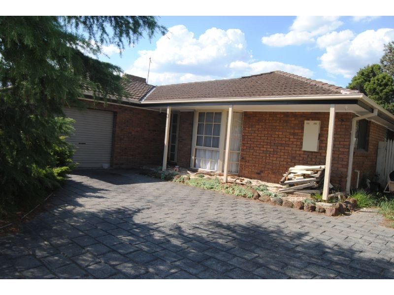 3 Craigie Court, Hampton Park VIC 3976