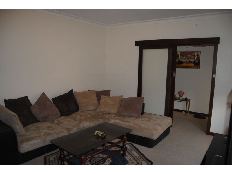 1/73 Somerville Road, Hampton Park VIC 3976