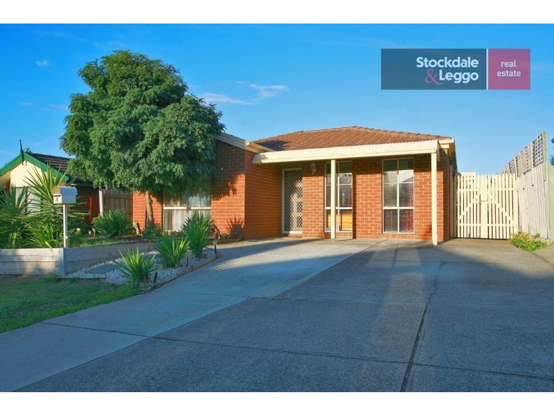 4 The Ridge, Hampton Park VIC 3976