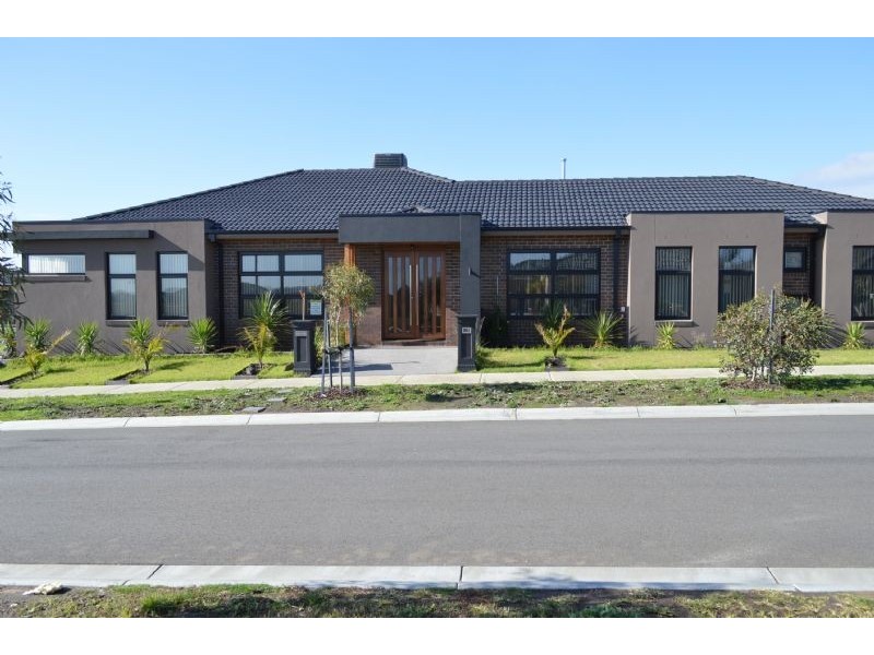 Lot 336 Everlasting Boulevard, Cranbourne West VIC 3977