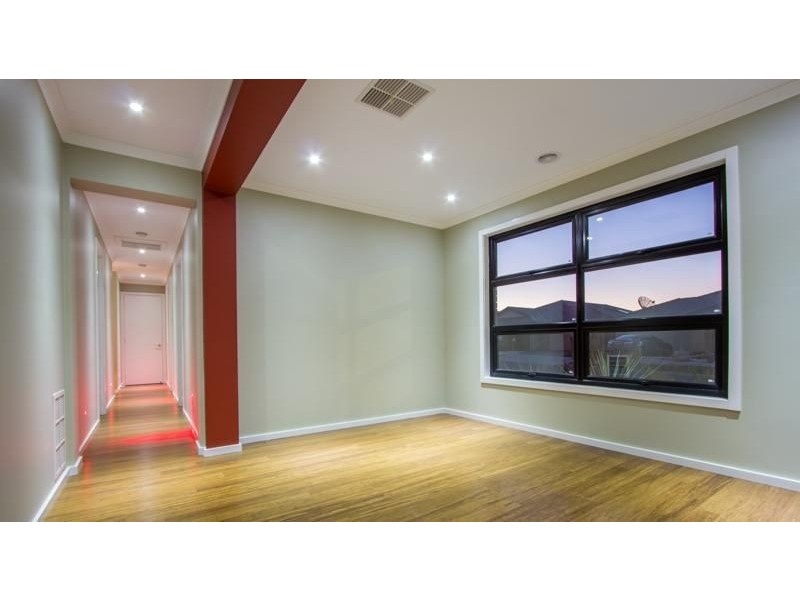 Lot 336 Everlasting Boulevard, Cranbourne West VIC 3977