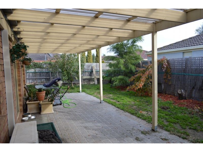 8 Gumtree Grove, Hampton Park VIC 3976