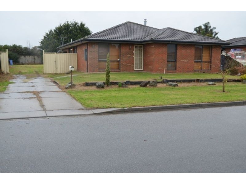 10 Brunel Court, Hampton Park VIC 3976
