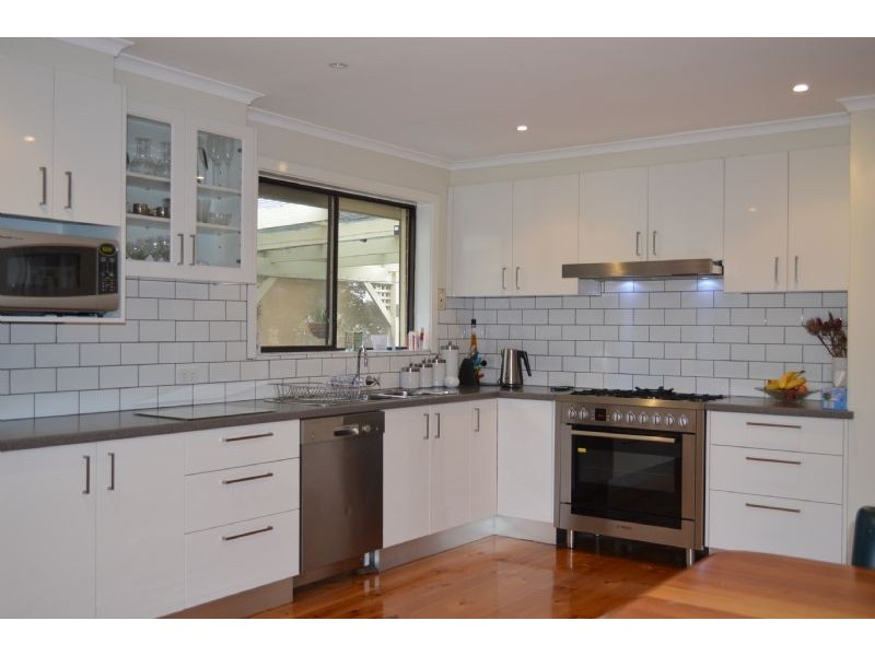 6 Pound Road, Hampton Park VIC 3976