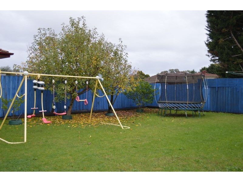 6 Pound Road, Hampton Park VIC 3976