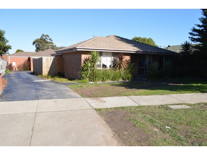 1/78 Warana Drive, Hampton Park VIC 3976