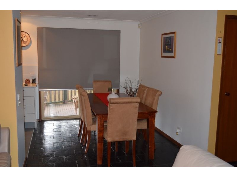 11/2 Jason Place, Hampton Park VIC 3976